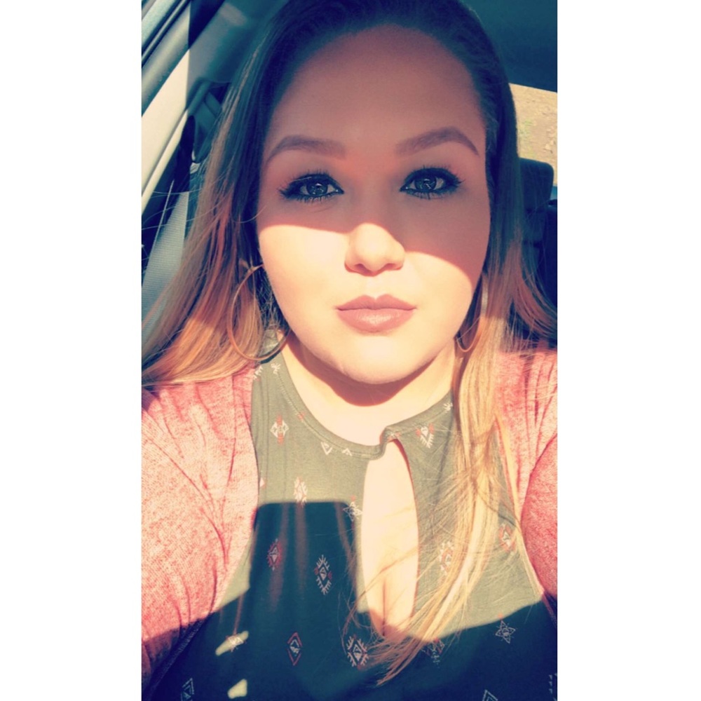 Meet your Posher, Stephanie